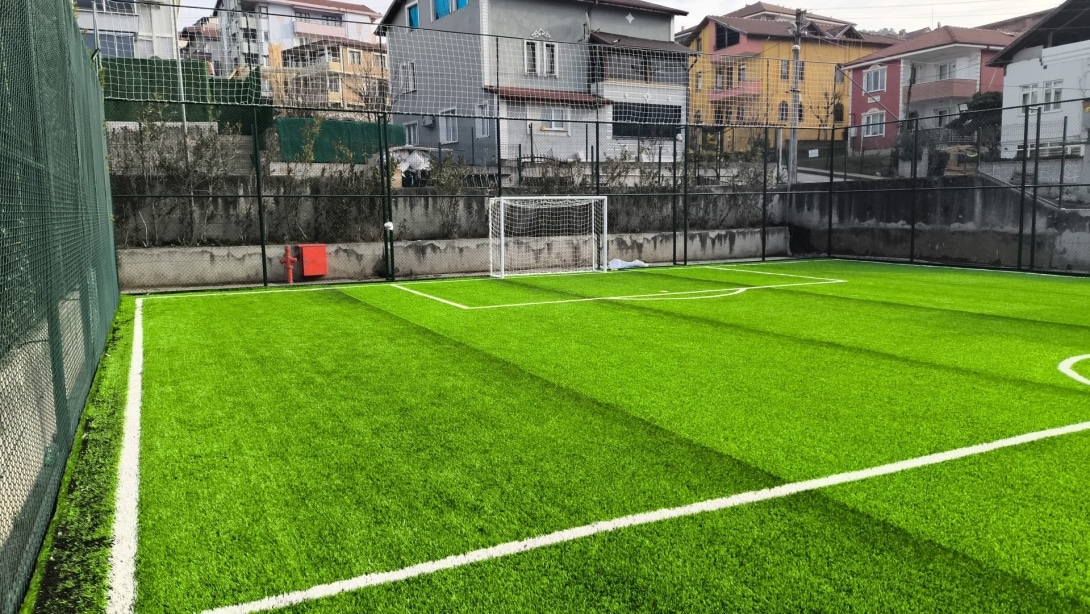 NAZMİYE ÖMER SÖZER İLK VE ORTAOKULU HALI SAHA ÇALIŞMASI