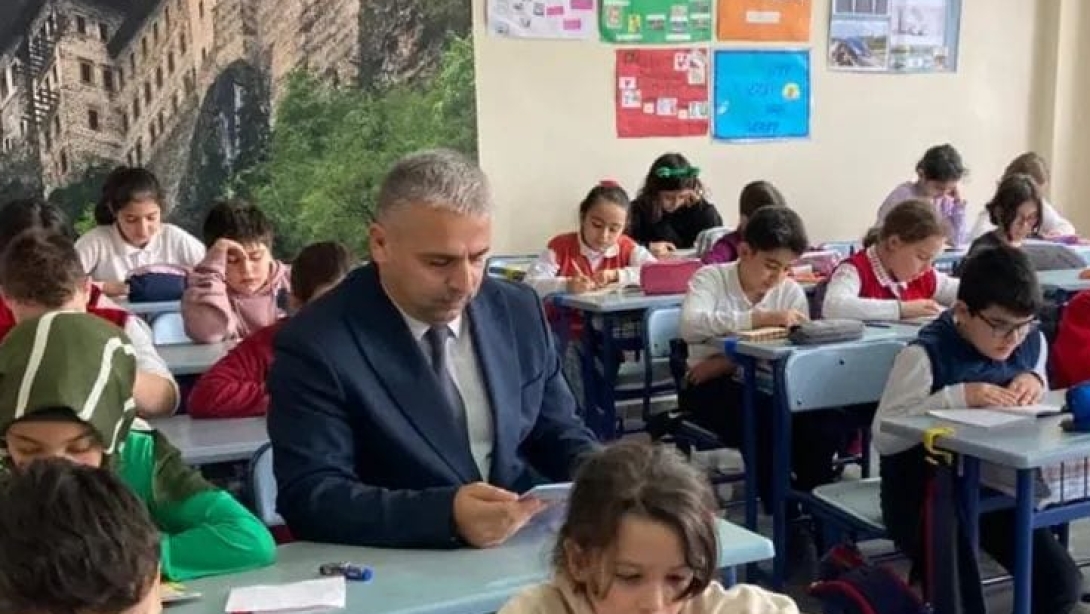 İLÇE MİLLİ EĞİTİM MÜDÜRÜMÜZDEN 2025/2026 EĞİTİM ÖĞRETİM MESAJI